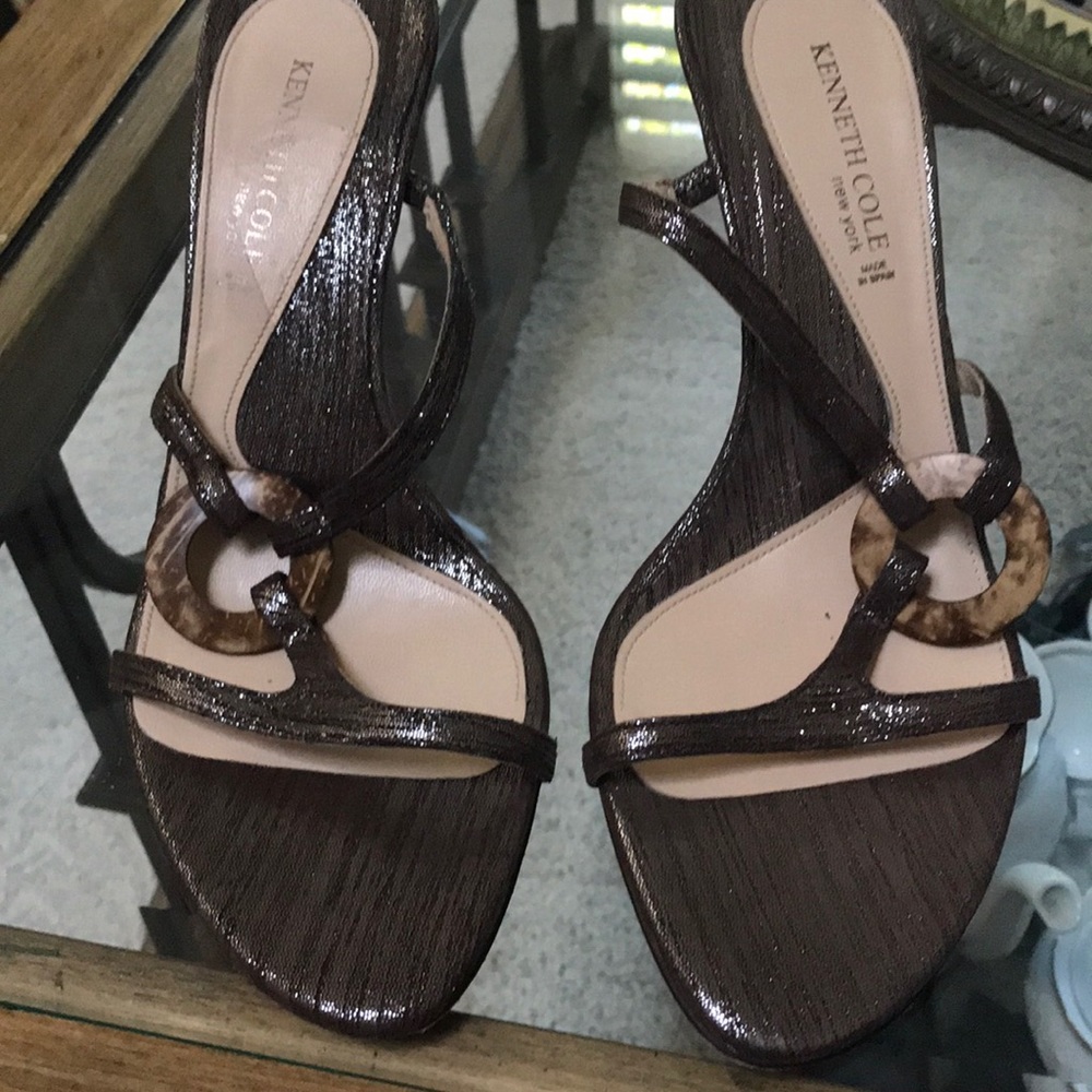 Kenneth Cole shoes made in Spain